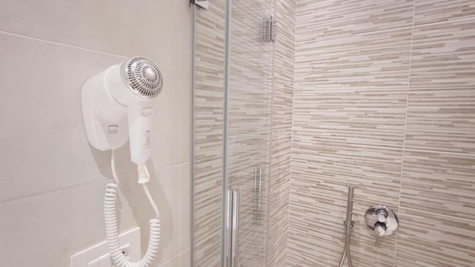 Hotel Barby 1 La Spezia Zewnętrze zdjęcie